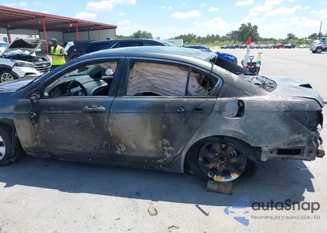 2010 Honda Accord 2.4 Ex-L из США, поврежденный, VIN 1HGCP2F86AA005489